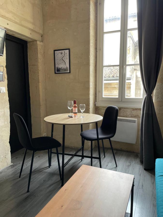 Le Charmant Quai Bourgeois Bordeaux Exterior foto